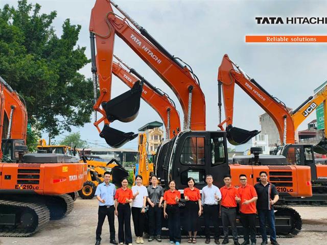 Máy xúc đào Tata Hitachi EX210LC Prime bước đột phá trong công nghệ đào đất