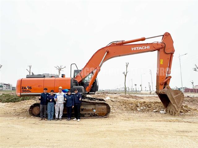 Bàn giao máy xúc đào Hitachi ZX360H-5A cho Dự án xây dựng khu đô thị