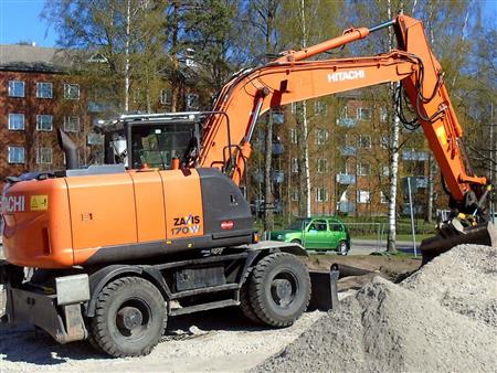 Máy đào bánh lốp Hitachi ZX170W-5A