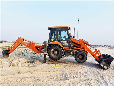 Máy xúc đào liên hợp Tata Hitachi BX100