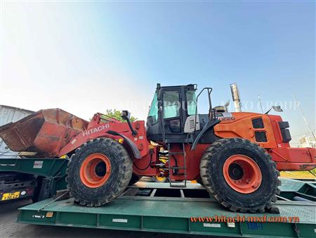 Máy xúc lật Hitachi 17 tấn ZW220-5A