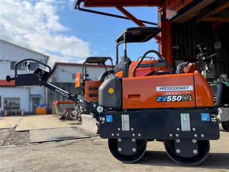 Xe lu dắt tay Hitachi ZV550WL 565kg