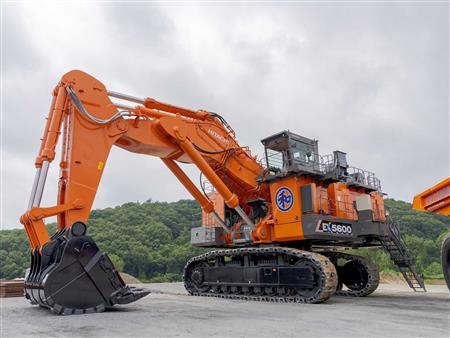 Xe xúc đào khai mỏ Hitachi EX5600-7