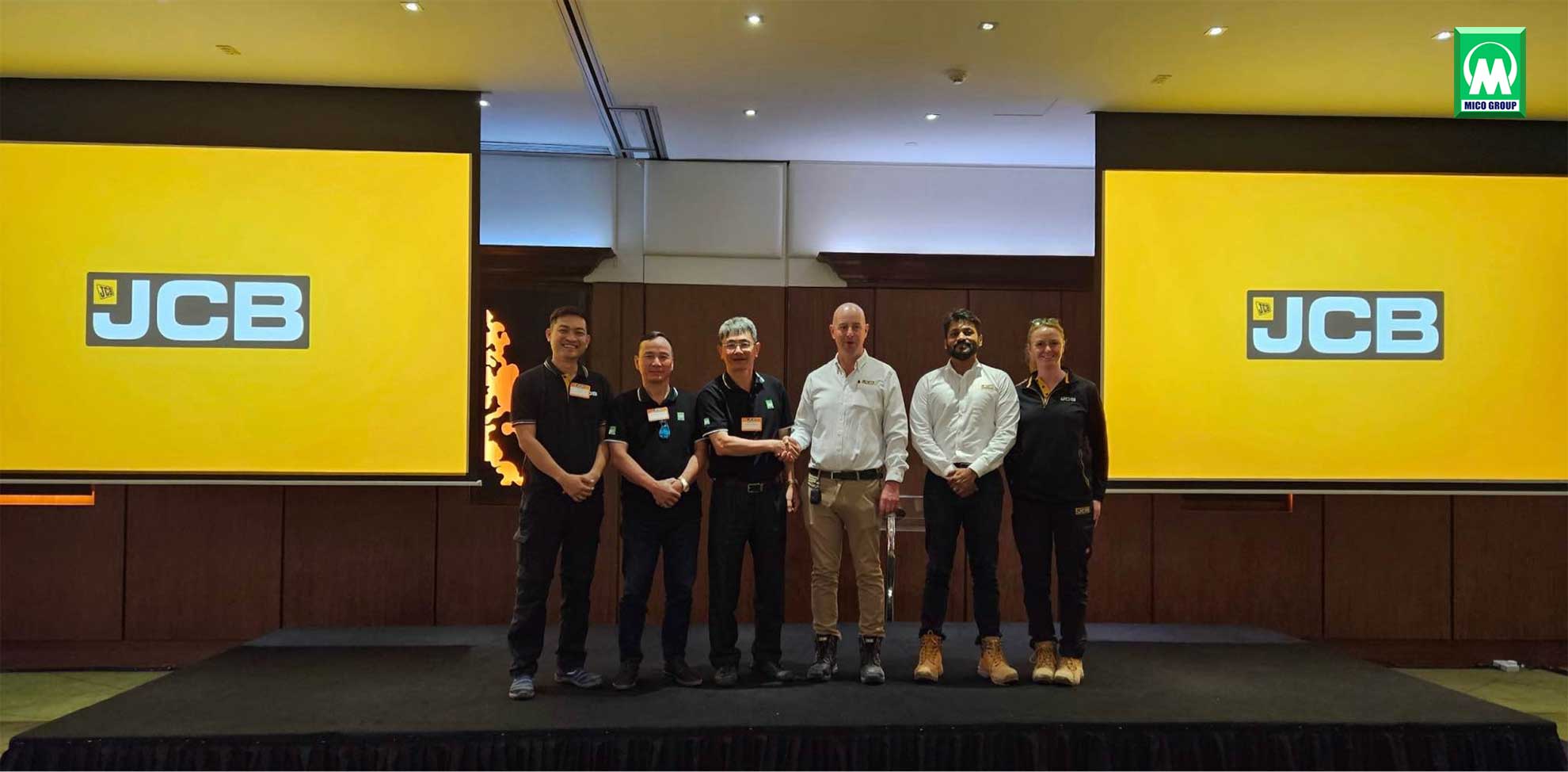 Chuyến thăm JCB tại Dubai 2024