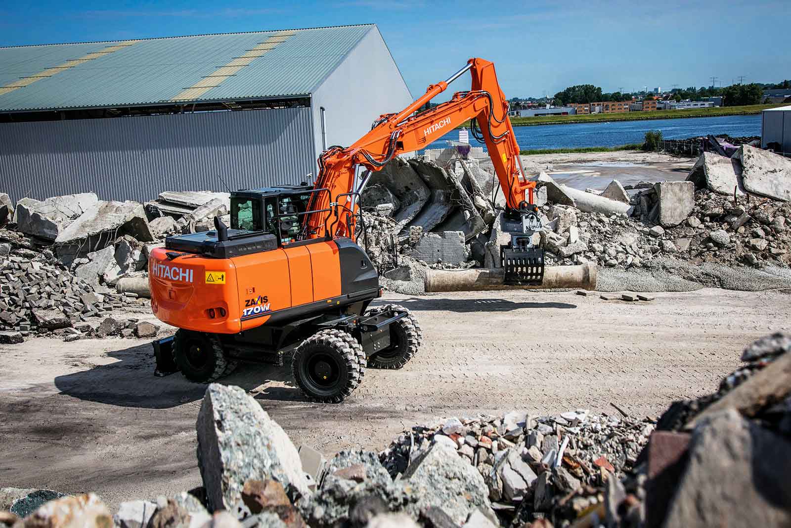 Máy đào bánh lốp Hitachi ZX170W-5A MICO GROUP