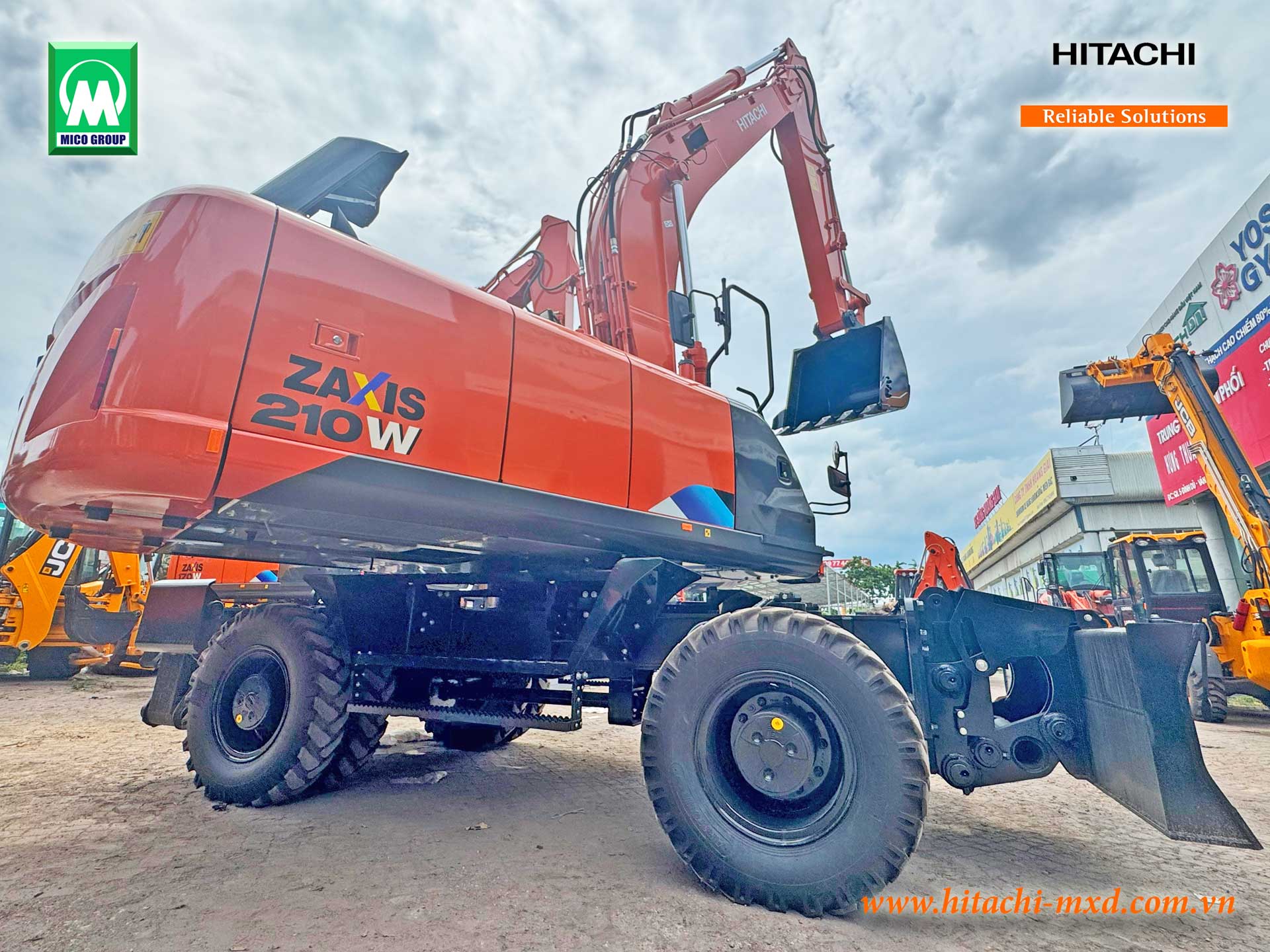 Máy đào bánh lốp Hitachi ZX210W-5A có trọng lượng vận hành từ 20.100 kg đến 21.600 kg.