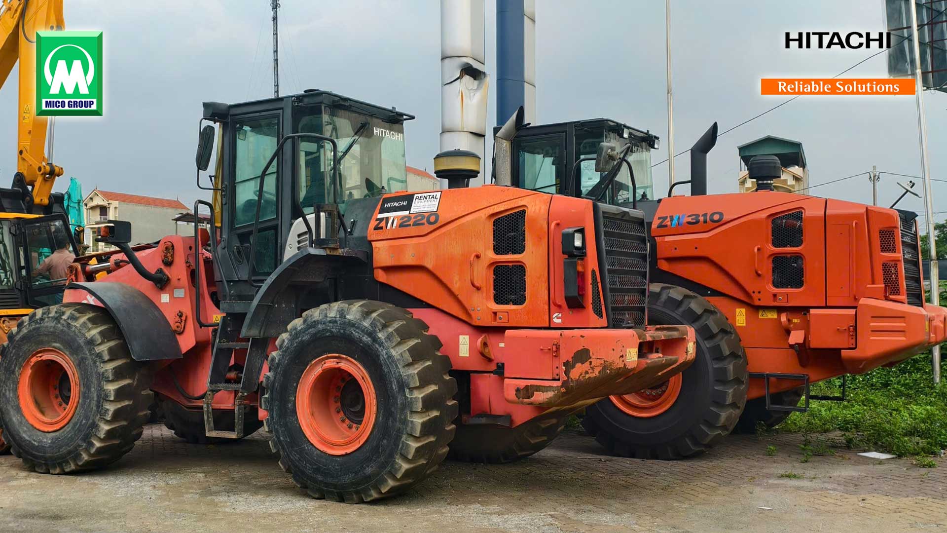 Máy xúc lật Hitachi ZW310-5A và ZW220 đã qua sử dụng tại xưởng MICO Hưng Yên